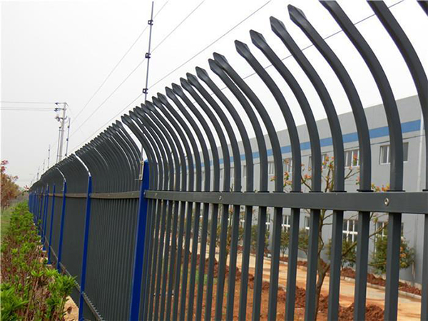 广州单弯头锌钢护栏图片6