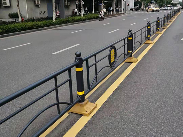 重庆文化道路护栏图片4