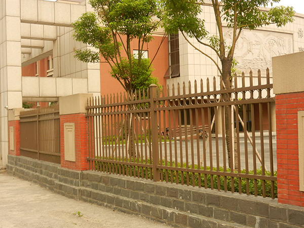 重庆别墅围墙护栏图片5