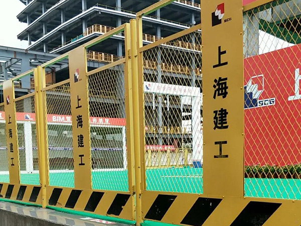 深圳上海建工基坑护栏图片3